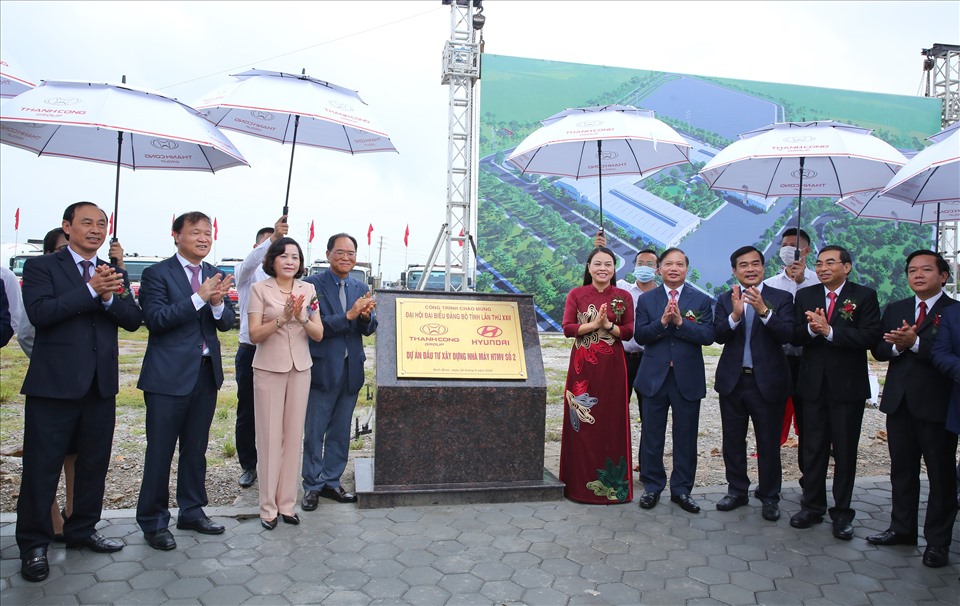 Nhà máy Huyndai Thành Công số 2 được khởi công nhằm chào mừng Đại hội Đảng bộ tỉnh Ninh Bình lần thứ XXII, nhiệm kỳ 2020 - 2025. Ảnh: NT