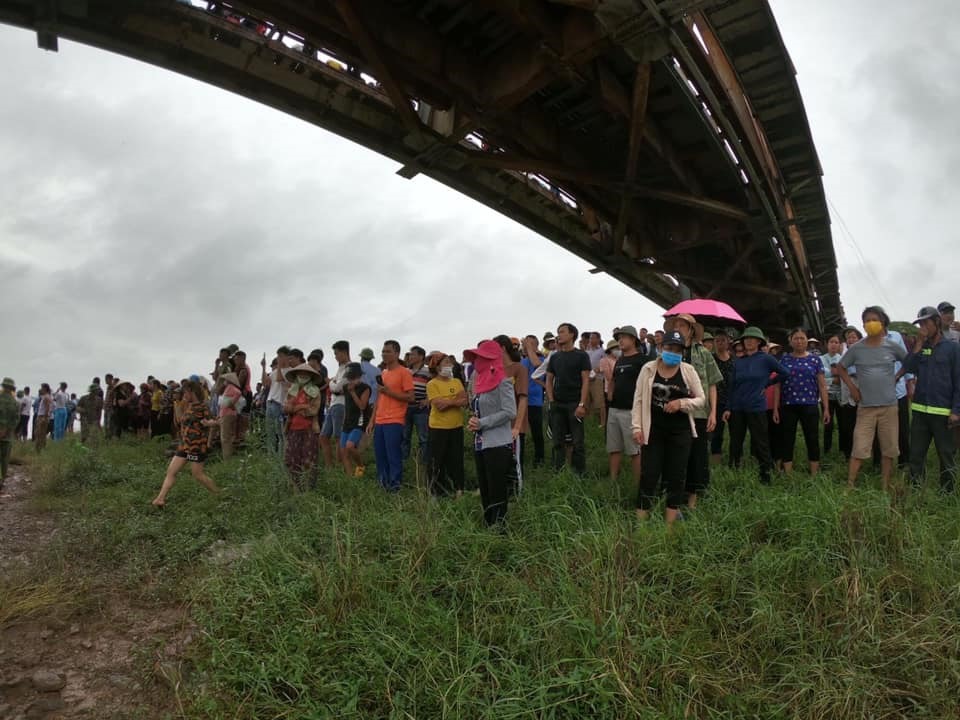 Cầu Cẩm Lý bắc qua sông Lục Nam, nơi xảy ra vụ việc thương tâm. Ảnh: Bắc Giang