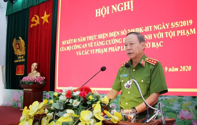 Thứ trưởng Lê Quý Vương phát biểu tại Hội nghị. Ảnh BCA