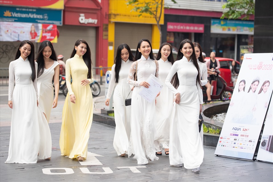 Những thí sinh đầu tiên tại vòng sơ khảo phía Nam của Hoa hậu Việt Nam 2020. Vòng sơ khảo phía Bắc Hoa hậu Việt Nam 2020 sẽ diễn ra ngày 29.9. Ảnh: HHVN.