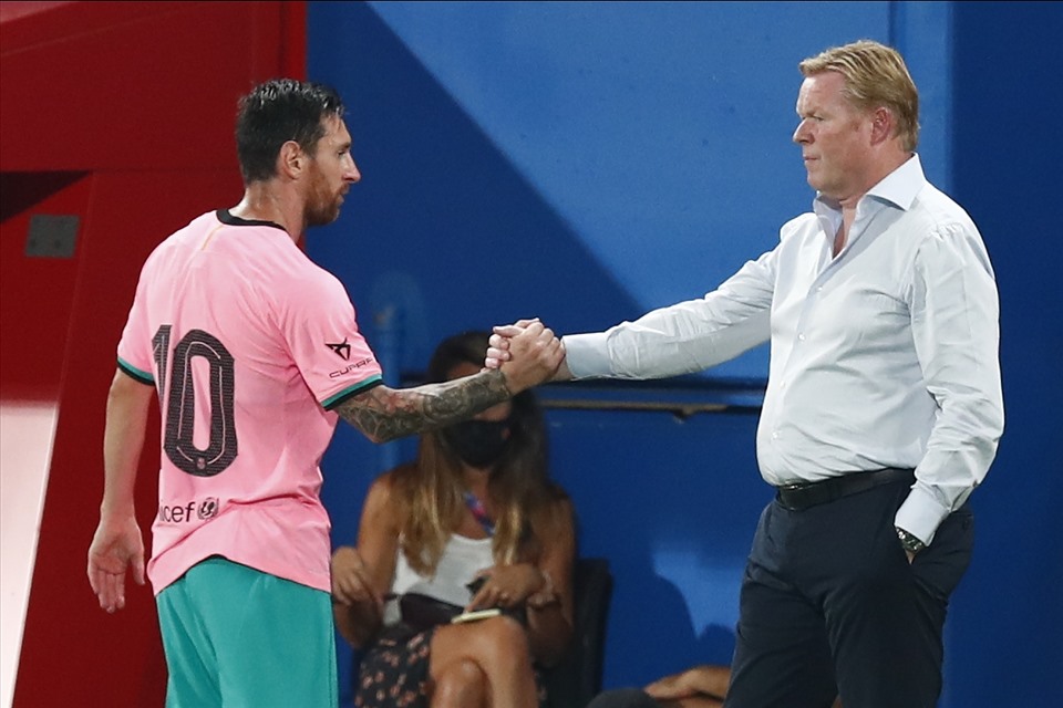 Với Ronald Koeman, Messi sẽ không còn được tự do trên sân? Ảnh: Getty Images