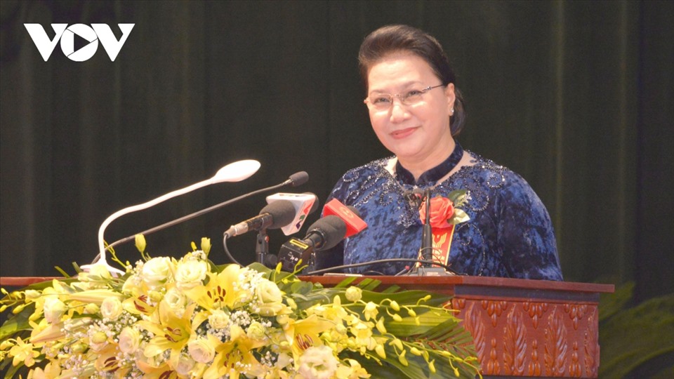 Chủ tịch Quốc hội Nguyễn Thị Kim Ngân phát biểu tại Đại hội Thi đua yêu nước tỉnh Thái Nguyên. Ảnh VOV.VN