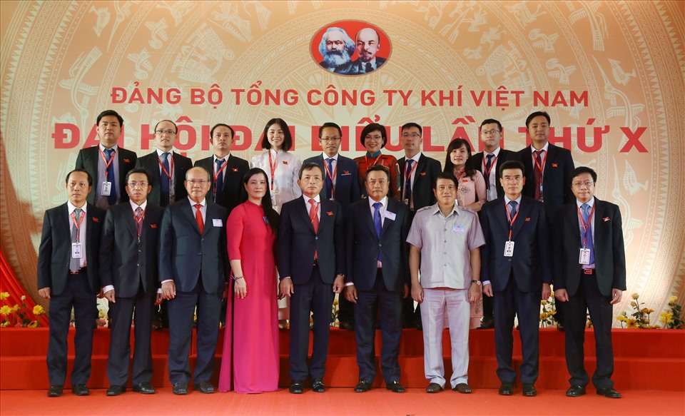 Các vị lãnh đạo cấp cao chúc mừng Đoàn đại biểu Đảng bộ KCM tham gia Đại hội Đảng bộ PV GAS nhiệm kỳ 2020 – 2025.