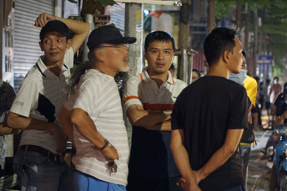 “Kiên được xác định đang lẩn trốn tại một ngôi nhà ở phố Tôn Đức Thắng, quận Đống Đa, Hà Nội. Chúng tôi đang tổ chức vây bắt đối tượng này“, vị lãnh đạo thông tin.