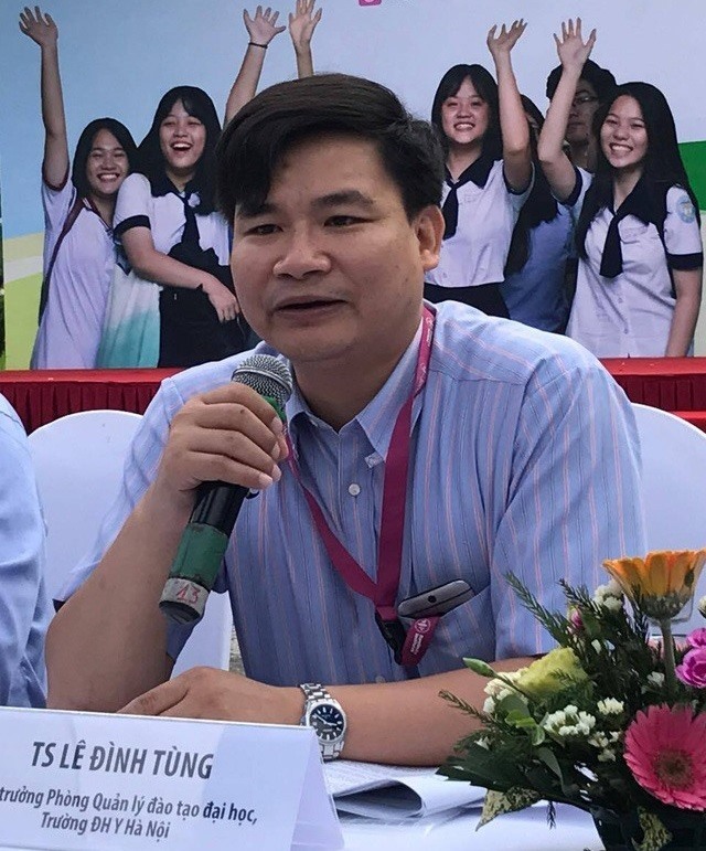 PGS.TS Lê Đình Tùng – Trưởng phòng Quản lý đào tạo đại học, Trường Đại học Y Hà Nội.