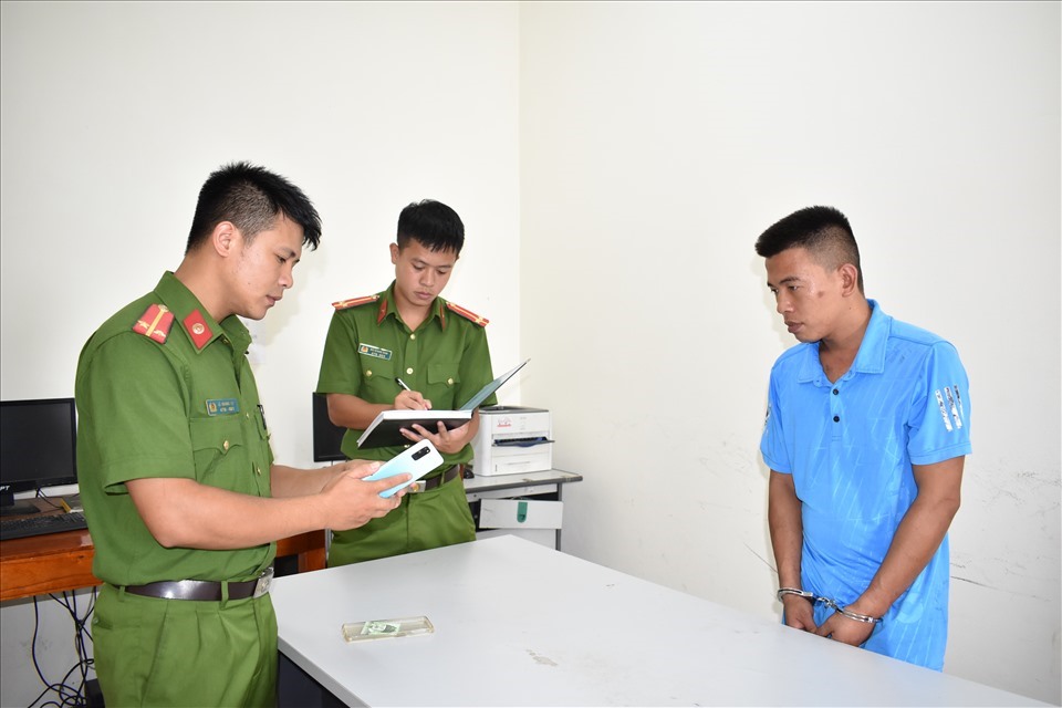 Đối tượng Phạm Văn Vương bị bắt giữ chỉ sau 3 giờ gây án. Ảnh: NT