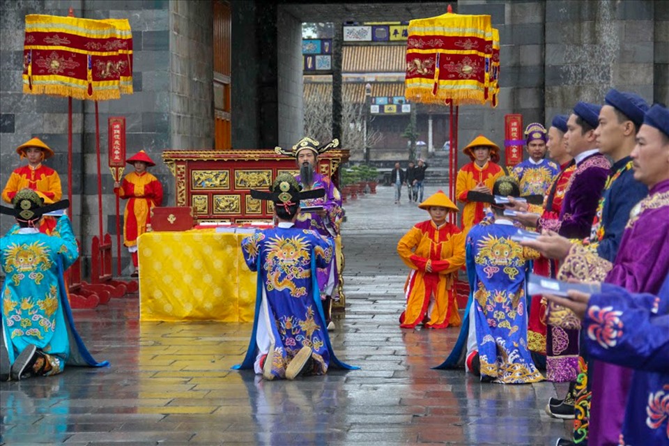 Ban sóc là lễ phát lịch ngày xưa của triều Nguyễn, được tổ chức định kỳ vào cuối năm Âm lịch.