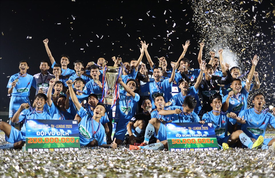 Đại học Cần Thơ vô địch SV-League 2020 khi giải lần đầu tiên được tổ chức. Ảnh: BTC.