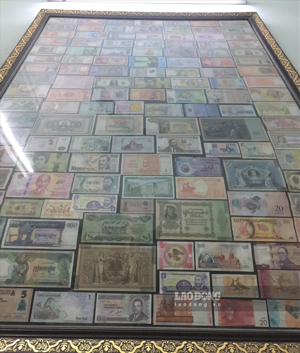 Ngoài bộ sưu tầm tiền Việt Nam ra, anh còn sở hữu bộ sưu tầm tiền thế giới của Nam đã hàng ngàn mẫu tiền của 180 quốc gia và vùng lãnh thổ.
