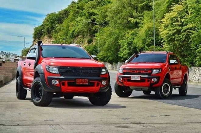 Ford Ranger xếp vị trí thứ 7 với 2.221 xe ra trong tháng 12.2020, tăng 835 xe so với tháng 11.2020. Trong năm 2020, dòng xe này bị khách hàng phản ánh rất nhiều vì lỗi vỡ bánh răng hộp số và chảy dầu, khiến hãng phải triệu hồi rất nhiều xe để tiến hành sửa chữa. Ảnh: Ngân Vũ