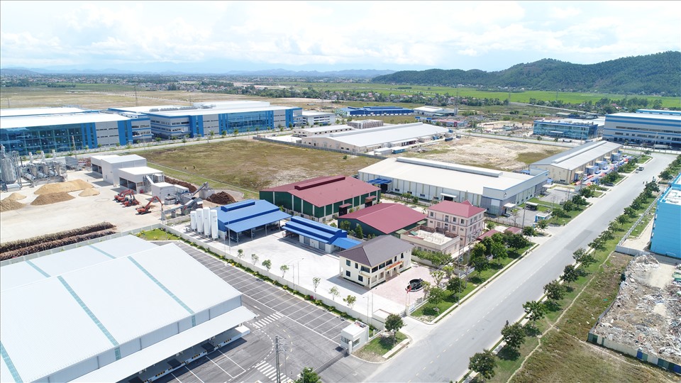 Khu công nghiệp, dịch vụ VSIP Nghệ An, dự án thu hút đầu tư trọng điểm của tỉnh. Ảnh: Quang Đại