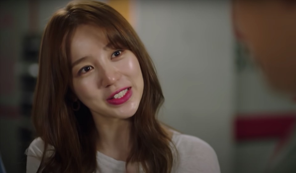 Yoon Eun Hye và những lần gây thất vọng vì nhan sắc xuống dốc Yoon Eun Hye và những lần gây thất vọng vì nhan sắc xuống dốc