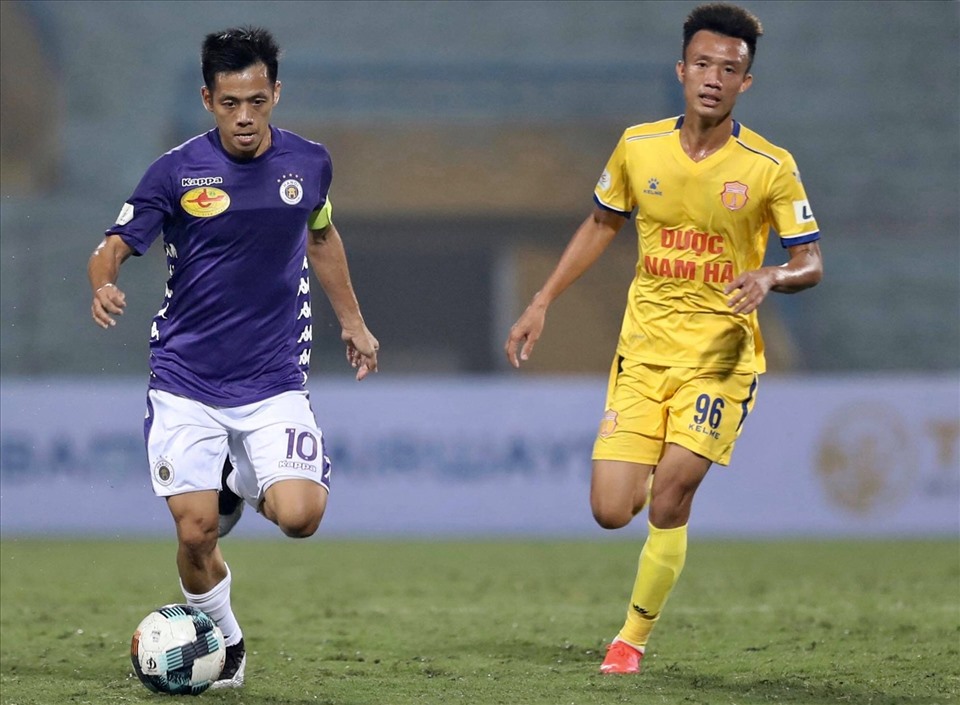 Hà Nội sẽ đấu Nam Định ở vòng khai mạc V.League 2021. Ảnh: Hải Đăng