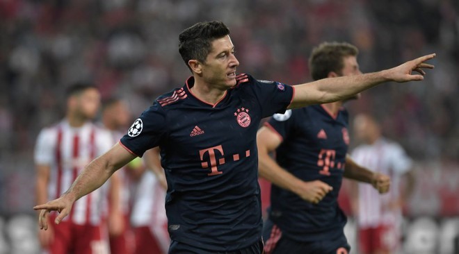 1. Robert Lewandowski (Bayern München): 20 bàn thắng