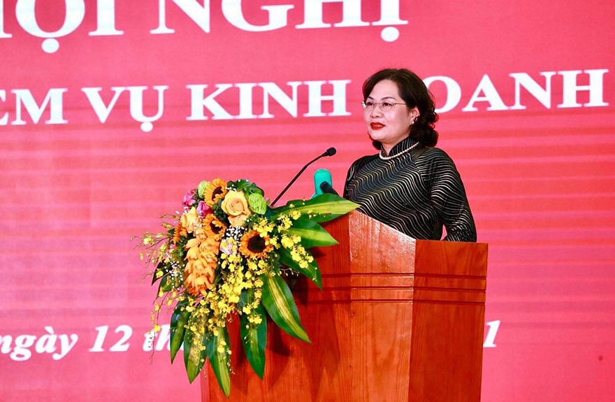 Đồng chí Nguyễn Thị Hồng - Bí thư Ban cán sự Đảng, Thống đốc Ngân hàng Nhà nước Việt Nam phát biểu chỉ đạo