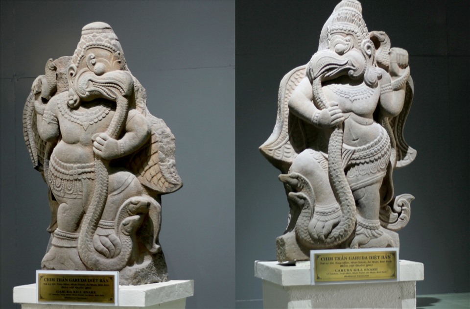 Cặp Chim thần GARUDA diệt rắn - Bảo vật Quốc gia. 2 Garuda trang trí đối xứng hai bên tường của tháp Mẫm (xã Nhơn Thành, thị xã An Nhơn). Niên đại thế kỷ XII – XIII