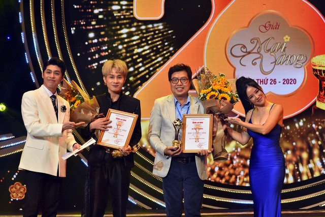 Ngày 14 tháng 1 năm 2021, tại lễ trao giải Mai Vàng lần thứ 26 năm 2020, Jack vinh dự nhận giải Nam ca sĩ được yêu thích nhất.[33] Ngày 16 tháng 1 năm 2021, Jack với Hoa Hải Đường giành chiến thắng ở hạng mục Video âm nhạc hay nhất tại giải Truyền hình châu Á lần thứ 25, trở thành nghệ sĩ Việt Nam đầu tiên nhận được giải thưởng danh giá này.[34]  Mặc dù có sự thay đổi so với mọi năm nhưng lễ trao giải vẫn đón nhận sự góp mặt các nghệ sĩ nổi bật đến từ nhiều quốc gia như: Hàn Quốc, Hongkong, Nhật Bản, Trung Quốc, Singapore, Indonesia, Philippines, Malaysia, Thái Lan, Qatar, New Zealand, Úc, Ấn Độ…