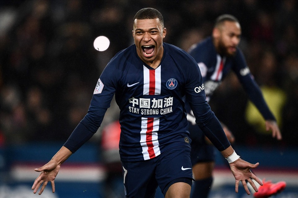 2. Kylian Mbappe (Paris Saint-Germain): 12 bàn thắng