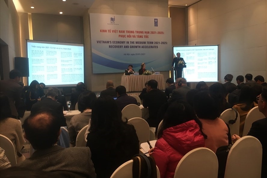 Hội thảo đánh giá xu hướng phục hồi kinh tế Việt Nam giai đoạn 2021-2025. Ảnh: H.Linh