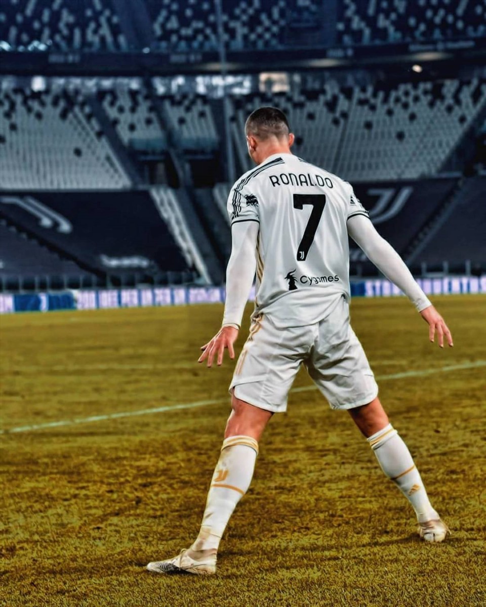 Cristiano Ronaldo Nắm Giữ Những Kỷ Lục Nào?