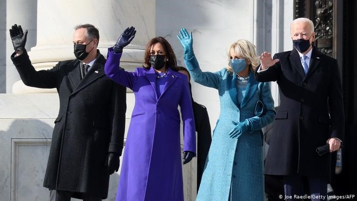 Tổng thống Joe Biden cùng phu nhân và Phó Tổng thống Kamala Harris cùng phu quân. Ảnh: AFP
