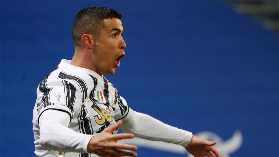 Cristiano Ronaldo vẫn cần ghi hơn 60 bàn nữa để xác lập kỷ lục? Ảnh: AFP