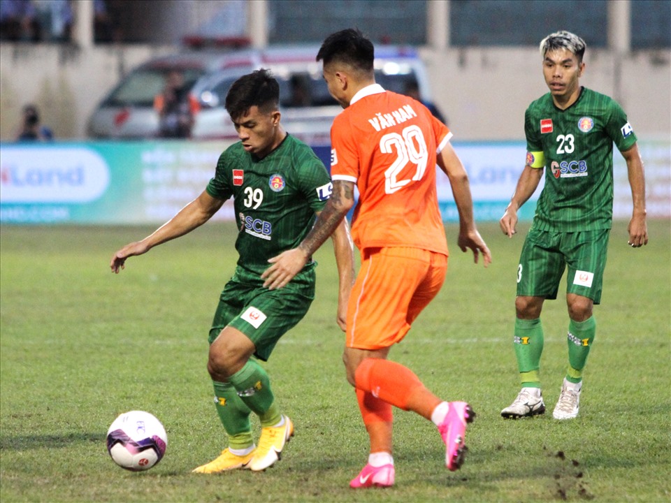 Sài Gòn nhận thất bại tối thiểu trước Bình Định ở vòng 2 V.League 2021. Ảnh: Thanh Vũ