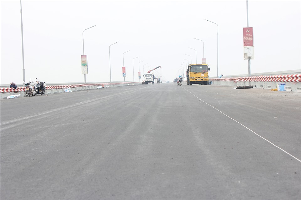 Dự án sửa chữa mặt cầu Thăng Long sẽ chính thức được thông xe vào 7h ngày 7.1.