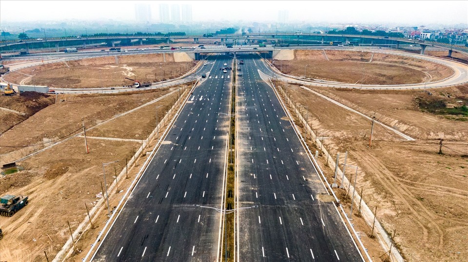 Gấp rút hoàn thành các hạng mục nút giao Vành đai 3 với cao tốc Hà Nội-Hải Phòng.