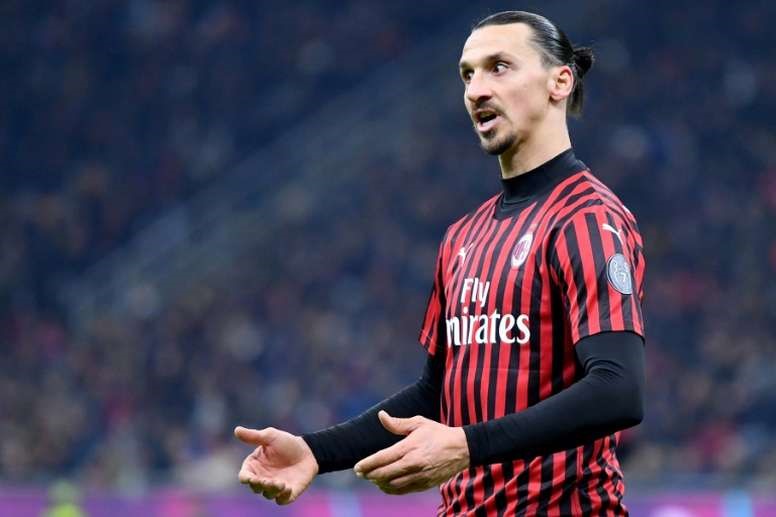 5. Zlatan Ibrahimovic (AC Milan): 10 bàn thắng