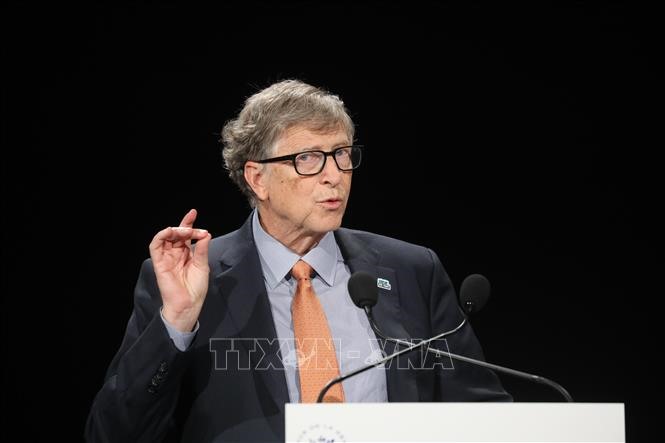 Đồng sáng lập Microsoft Bill Gates tụt xuống vị trí số 3. Sau khi rời khỏi vị trí điều hành của Microsoft, Bill Gates cùng vợ - bà Melinda Gates - tập trung điều hành quỹ từ thiện tư nhân lớn nhất thế giới Bill and Melinda Gates Foundation. Ảnh: TTXVN