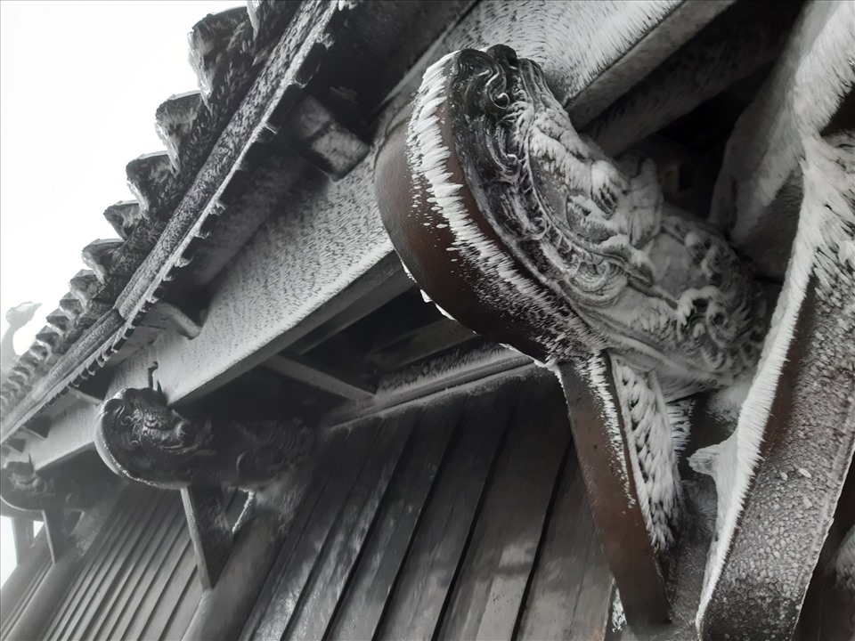 Nhiệt độ trên khu vực chùa Đồng hiện ở mức -2 độ. Ảnh: CTV