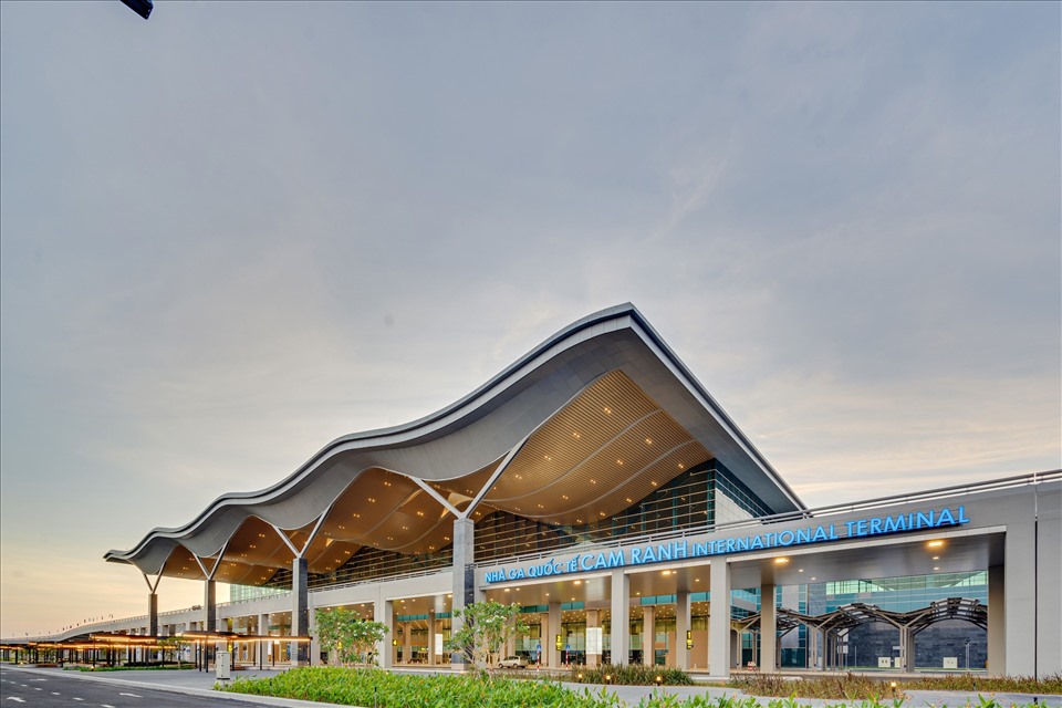 Sân bay Cam Ranh đã sẵn sàng mở chuyến đón khách du lịch quốc tế. Ảnh: TC