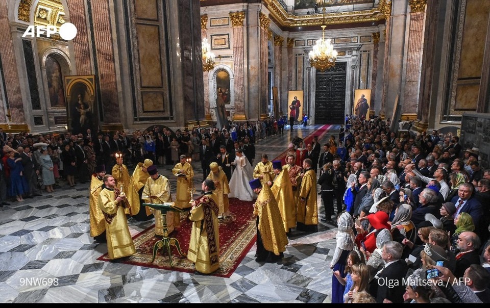 Một vài hình ảnh trong đám cưới hoàng gia đầu tiên ở Nga sau hơn 100 năm. Ảnh: AFP