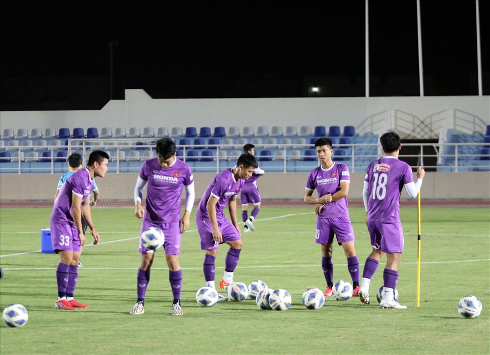 Tuyển Việt Nam có buổi tập thứ 2 tại Oman để chuẩn bị cho trận đấu gặp đội chủ nhà tại vòng loại thứ 3 World Cup 2022. Ảnh: VFF