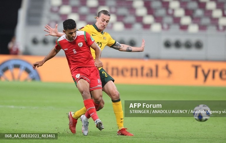 Zahir Al-Aghbari: Dù chỉ mới 22 tuổi nhưng Zahir Al-Aghbari đã là một trong những cầu thủ có giá trị cao nhất đội tuyển Oman với giá trị 350.000 euro. Cầu thủ chạy cánh được huấn luyện viên Ivankovic sử dụng trong cả 2 trận gặp Nhật Bản và Australia.