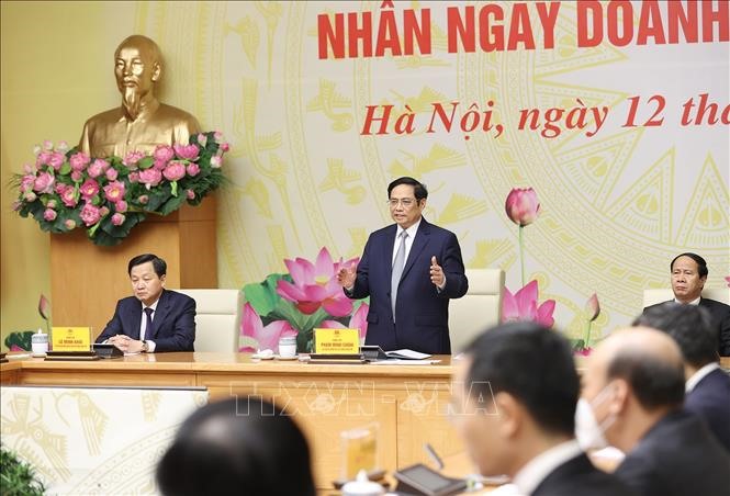 Thủ tướng Phạm Minh Chính phát biểu tại buổi gặp đại diện các doanh nghiệp, doanh nhân tiêu biểu.