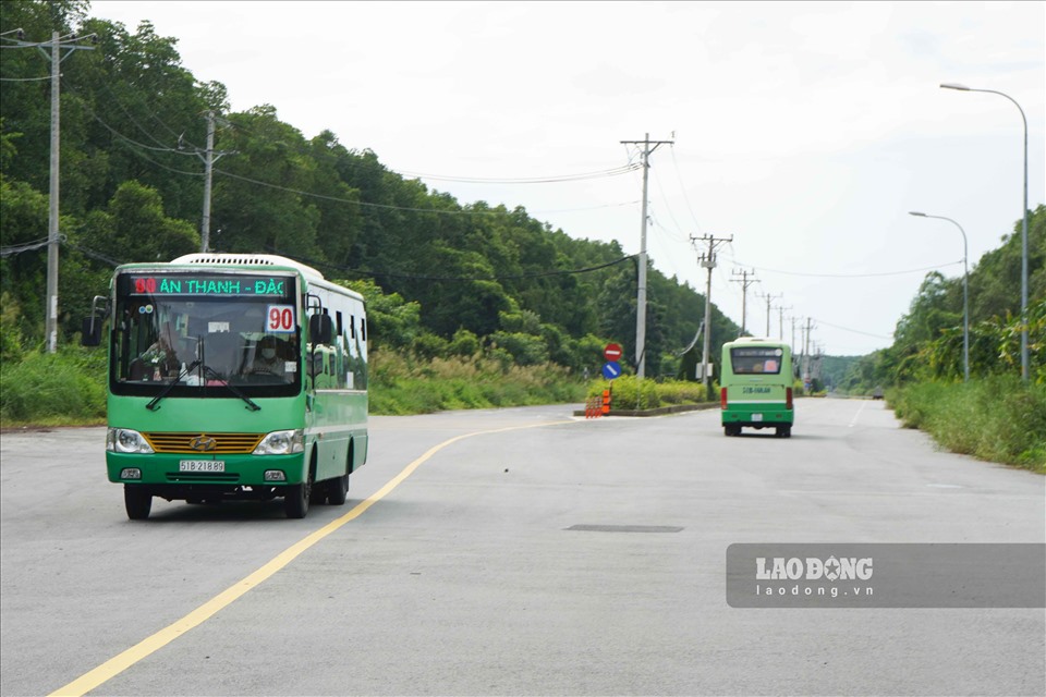 Hình Ảnh Các Tuyến Xe Buýt Ở Huyện Cần Giờ Hoạt Động Trở Lại
