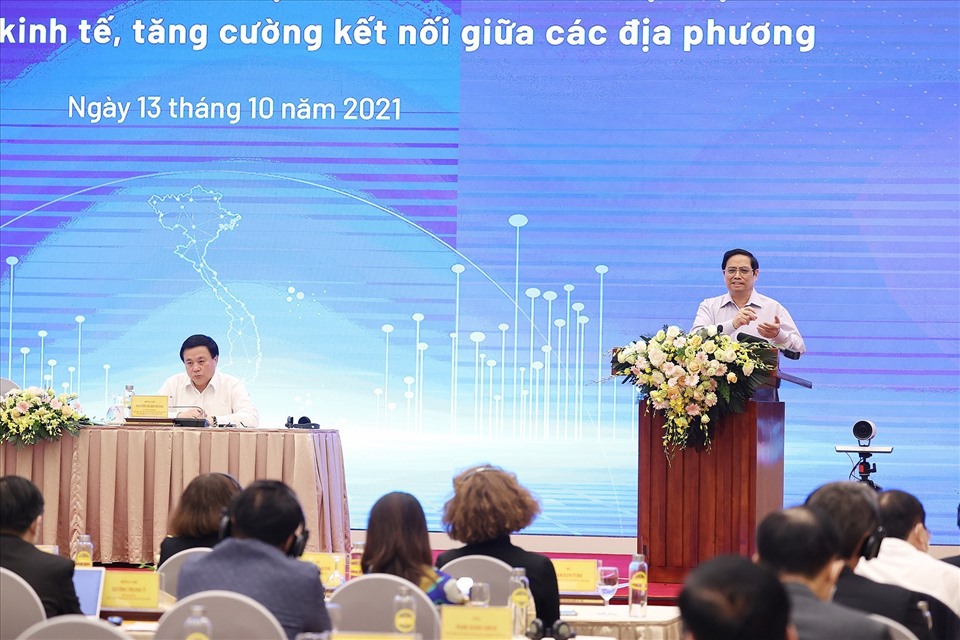 Thủ tướng Chính phủ Phạm Minh Chính phát biểu tại Hội thảo. Ảnh Dương Giang