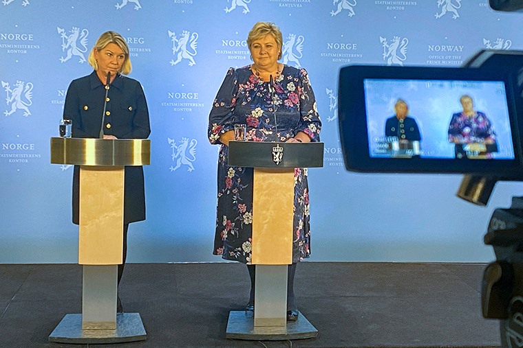 Thủ tướng Na Uy phát biểu sau vụ tấn công rúng động. Ảnh: AFP