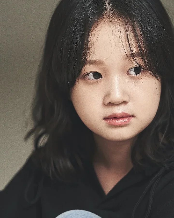 Một trong những tấm hình được Kim Seol đăng tải trên trang Instagram cá nhân, có thể thấy rằng cô bé đã trưởng thành hơn rất nhiều. Ảnh: Instagram
