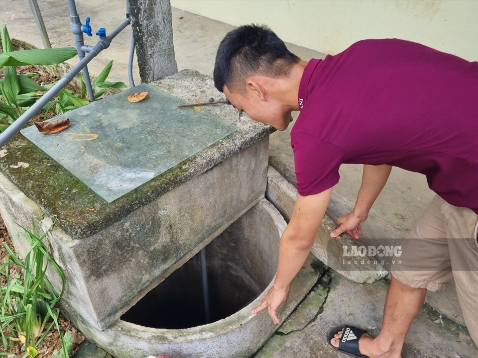 Người dân xã Văn Phong vẫn chưa được dùng nước sạch sau 5 năm xã được công nhận đạt chuẩn NTM. Ảnh: NT