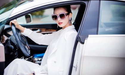 Lã Thanh Huyền nổi tiếng là một diễn viên đại gia, cô đầu tư tài chính ở nhiều lĩnh vực như bất động sản, kinh doanh kim cương... Ảnh: NVCC.