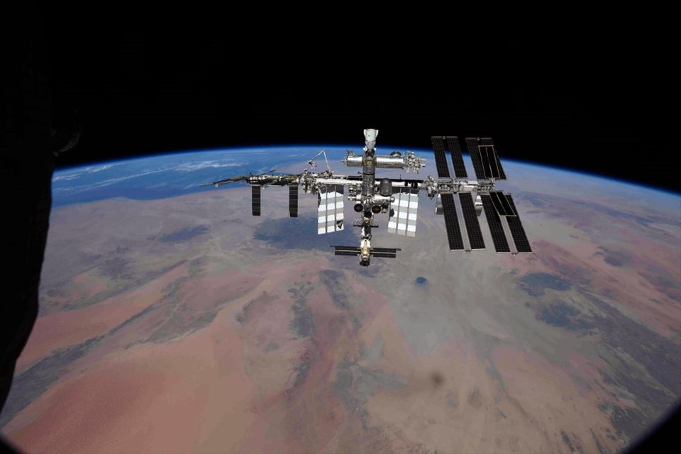 Những hình ảnh đầu tiên về Trạm vũ trụ Quốc tế sau khi được gắn module Nauka - được chup vào ngày 28.9 - đã được Cơ quan Vũ trụ Nga Roscosmos công bố.