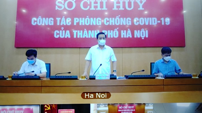 Phó Chủ tịch UBND thành phố Hà Nội Chử Xuân Dũng chủ trì hội nghị.