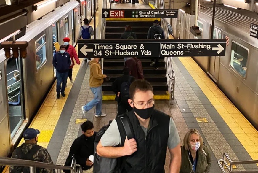 Hệ thống tàu điện ngầm ở New York, Mỹ sở hữu tới 424 ga và tổ hợp ga. Ảnh: AFP