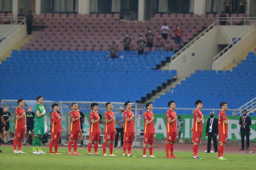 Tuyển Việt Nam thi đấu trên sân Mỹ Đình không khán giả trận gặp Australia. Ảnh: Hoài Thu
