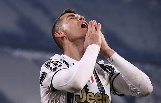 Ronaldo thực sự đã thất bại trong phòng thay đồ của Juve? Ảnh: AFP.