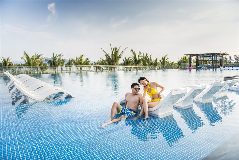 Premier Village Ha Long Bay Resort rất được du khách ưa chuộng. Ảnh: LĐ