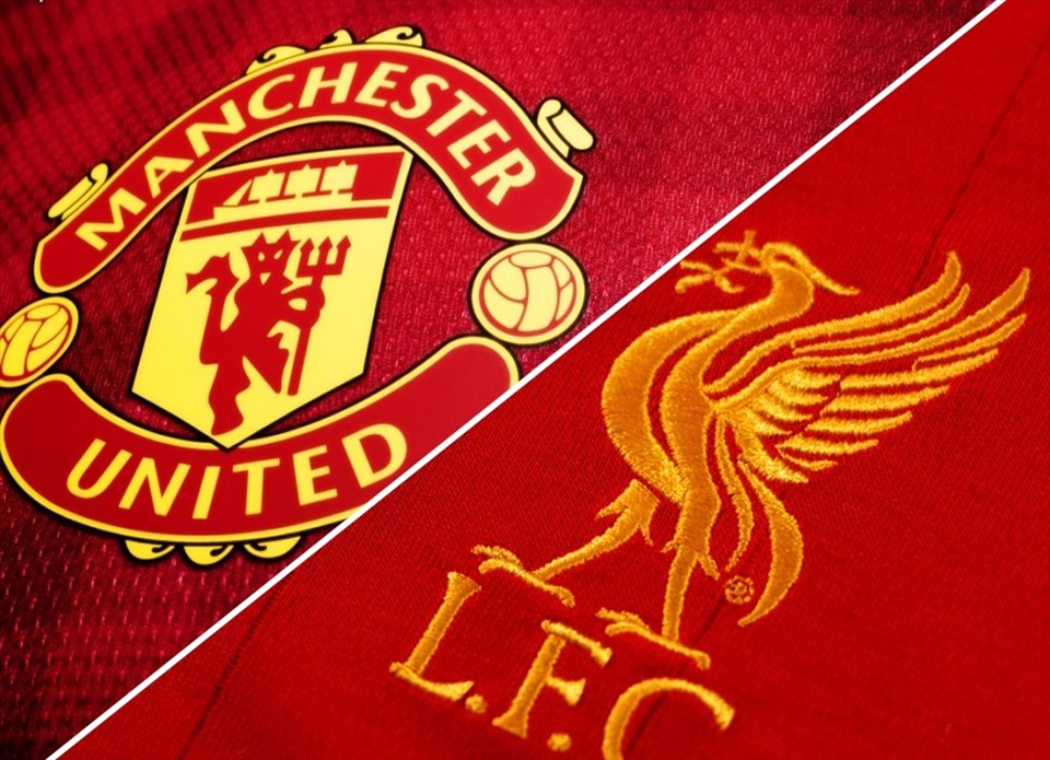 Man United - Liverpool là trận derby nước Anh... Ảnh: Daily Mail